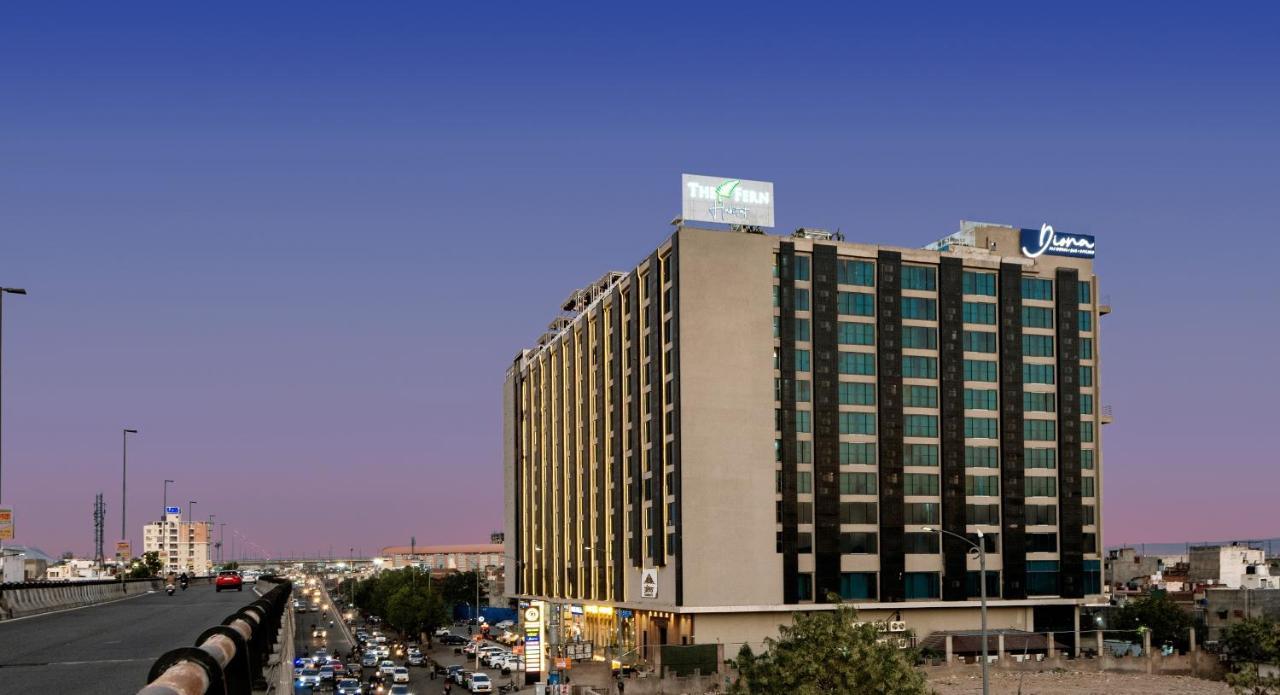 The Fern Habitat, Jaipur Hotel Екстериор снимка