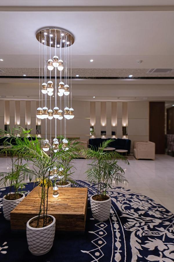 The Fern Habitat, Jaipur Hotel Екстериор снимка